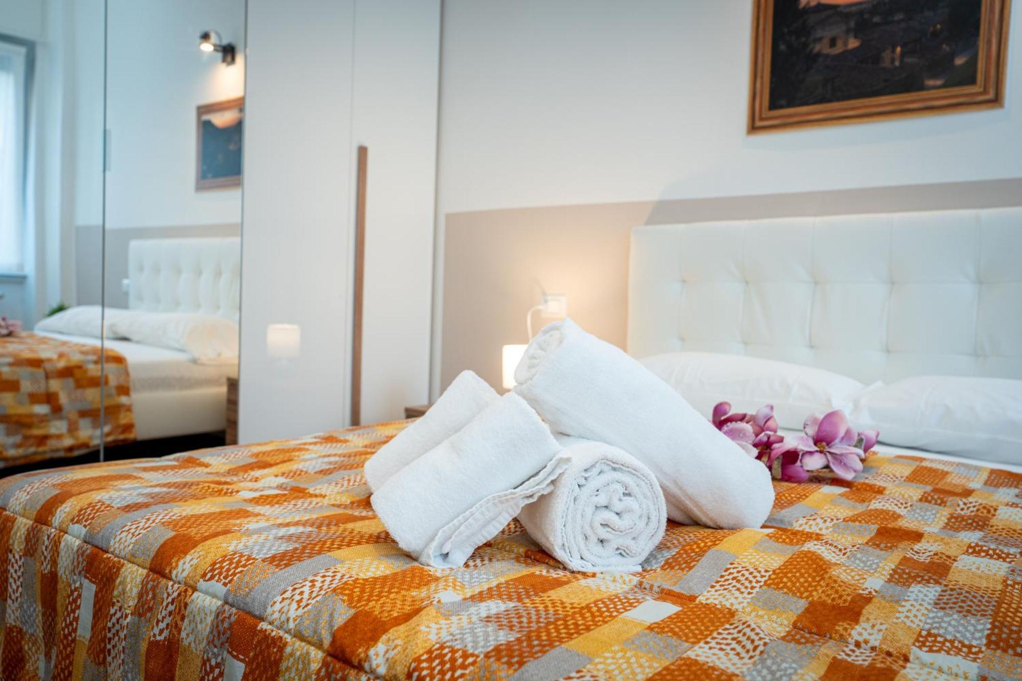 Apartments Vistallihouse Бергамо Екстериор снимка