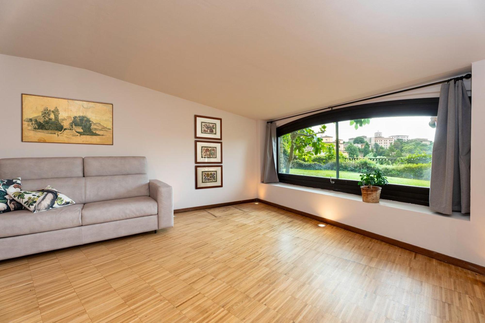 Apartments Vistallihouse Бергамо Екстериор снимка